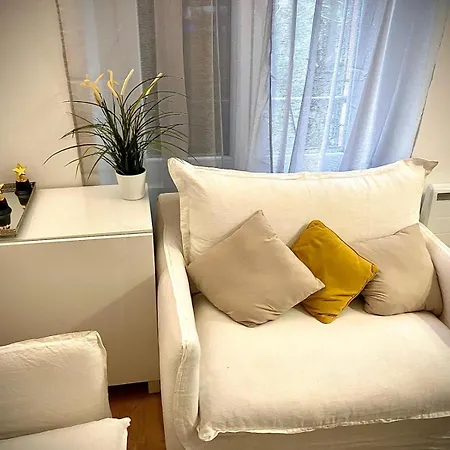 Paris City-le Raincy - Facing Station - 4 To 8 Pers Apartament *