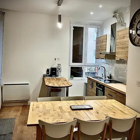 Paris City-le Raincy - Facing Station - 4 To 8 Pers *