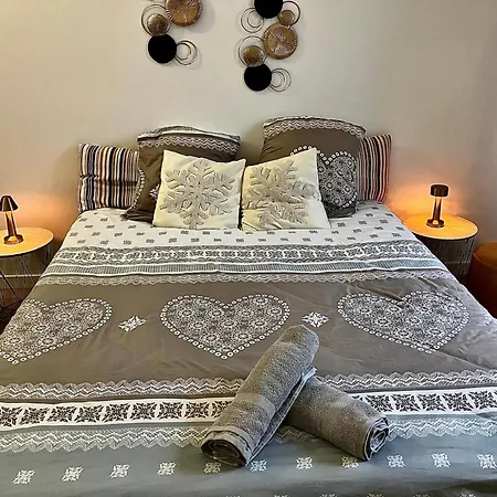 Paris City-le Raincy - Facing Station - 4 To 8 Pers Apartament