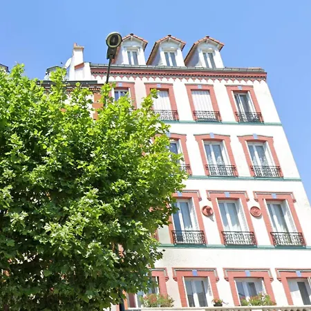 Apartament Paris City-le Raincy - Facing Station - 4 To 8 Pers Le Raincy